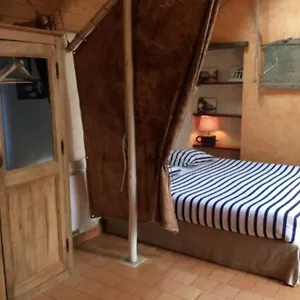  Appartement Kastell Dinn - Ar Vag - Atypique Avec Sdb Privée Dans Le